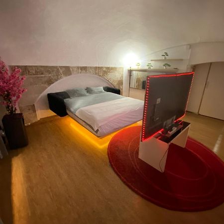 Habitacion En Centro De Barcelona Hotel Exterior photo